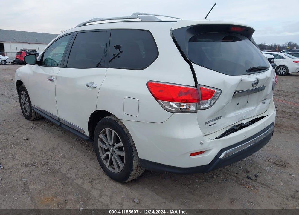 2013 NISSAN PATHFINDER SL VIN: 5N1AR2MM8DC642677