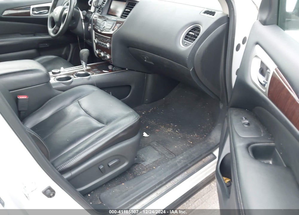 2013 NISSAN PATHFINDER SL VIN: 5N1AR2MM8DC642677