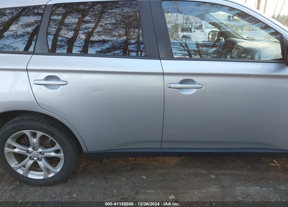 2014 MITSUBISHI OUTLANDER SE VIN: JA4AD3A38EZ018276