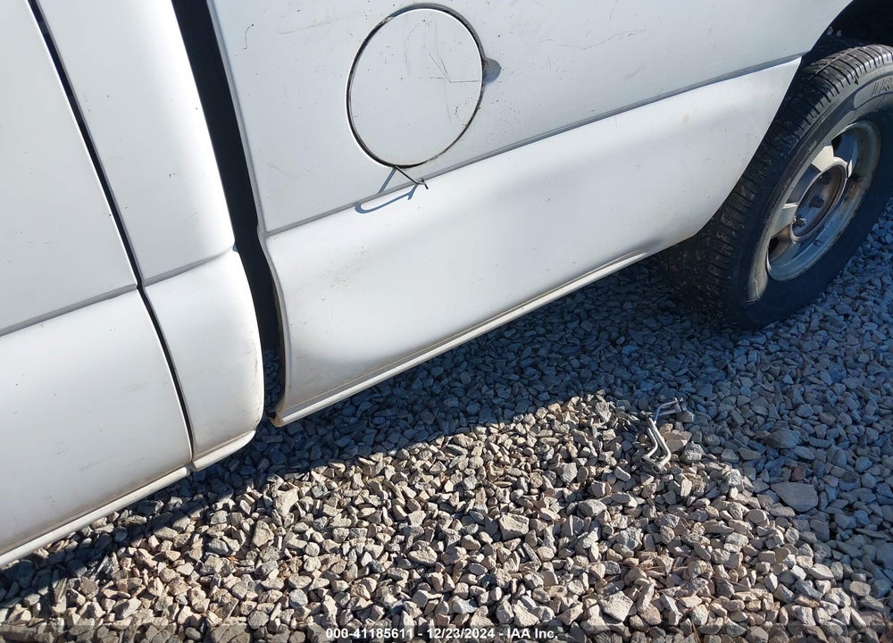 2004 CHEVROLET SILVERADO 1500 WORK TRUCK VIN: 1GCEK19T84E295554