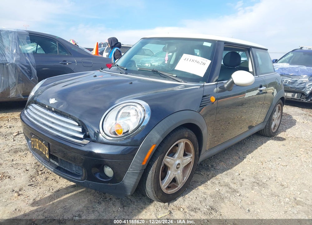 2007 MINI COOPER COS VIN: WMWWF33587TT51348