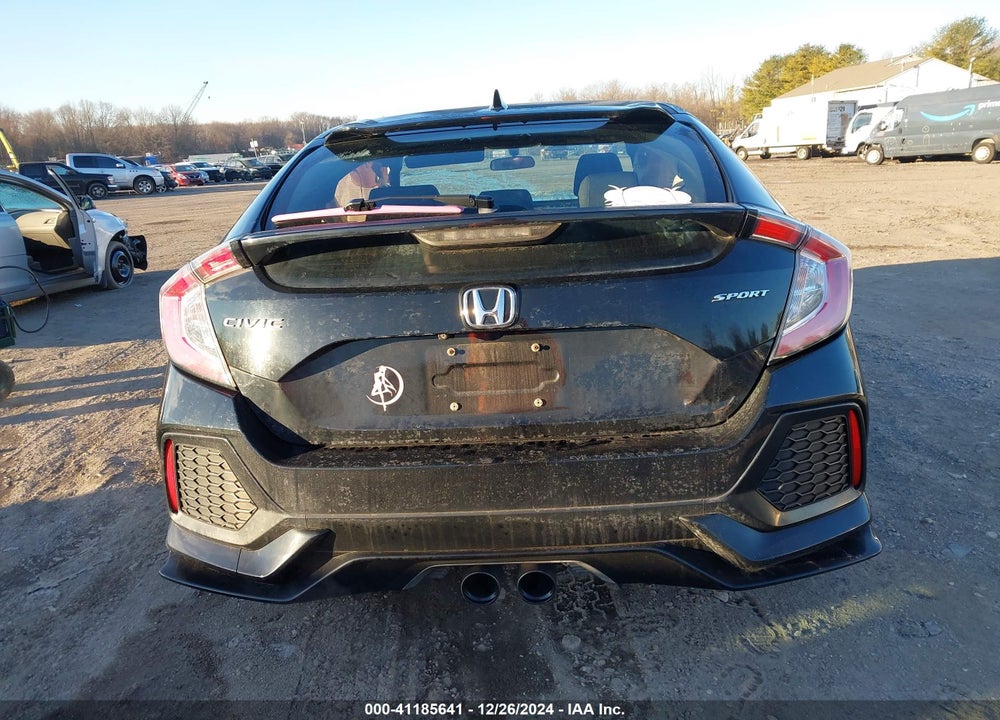 2018 HONDA CIVIC SPORT VIN: SHHFK7H47JU416715