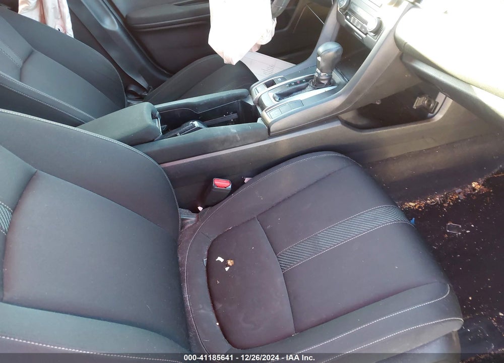 2018 HONDA CIVIC SPORT VIN: SHHFK7H47JU416715