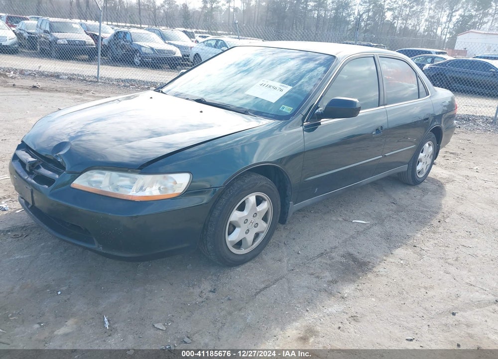 2000 HONDA ACCORD 2.3 SE VIN: JHMCG6696YC017413