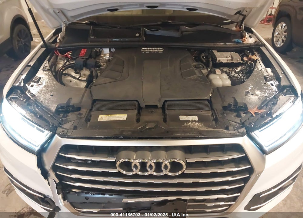 2018 AUDI Q7 3.0T PREMIUM VIN: WA1LAAF78JD031232