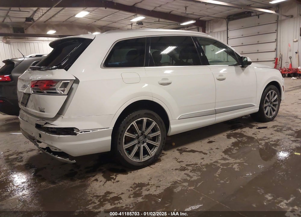 2018 AUDI Q7 3.0T PREMIUM VIN: WA1LAAF78JD031232