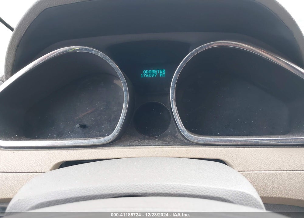 2010 CHEVROLET TRAVERSE LT VIN: 1GNLVGED9AS140161