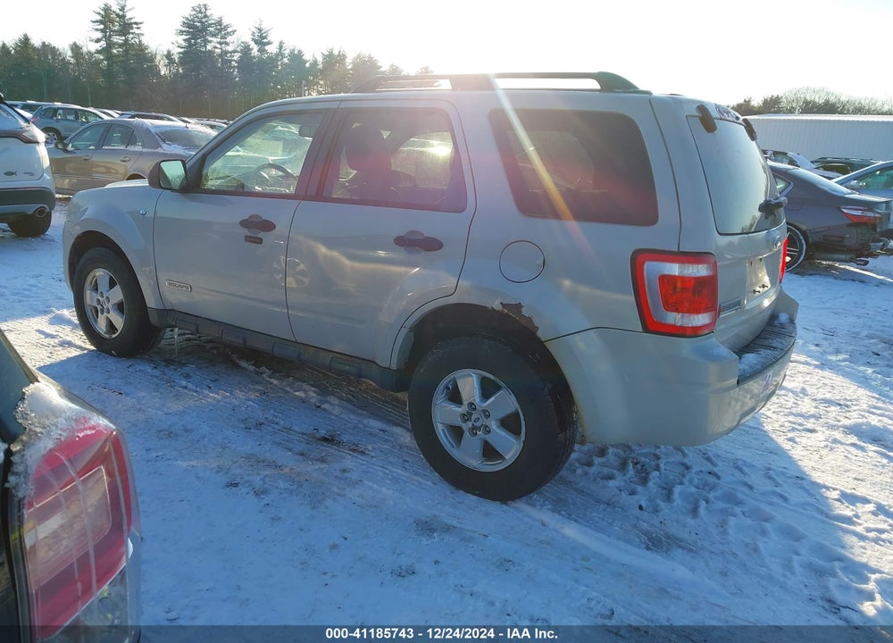 2008 FORD ESCAPE XLT VIN: 1FMCU93188KC91756