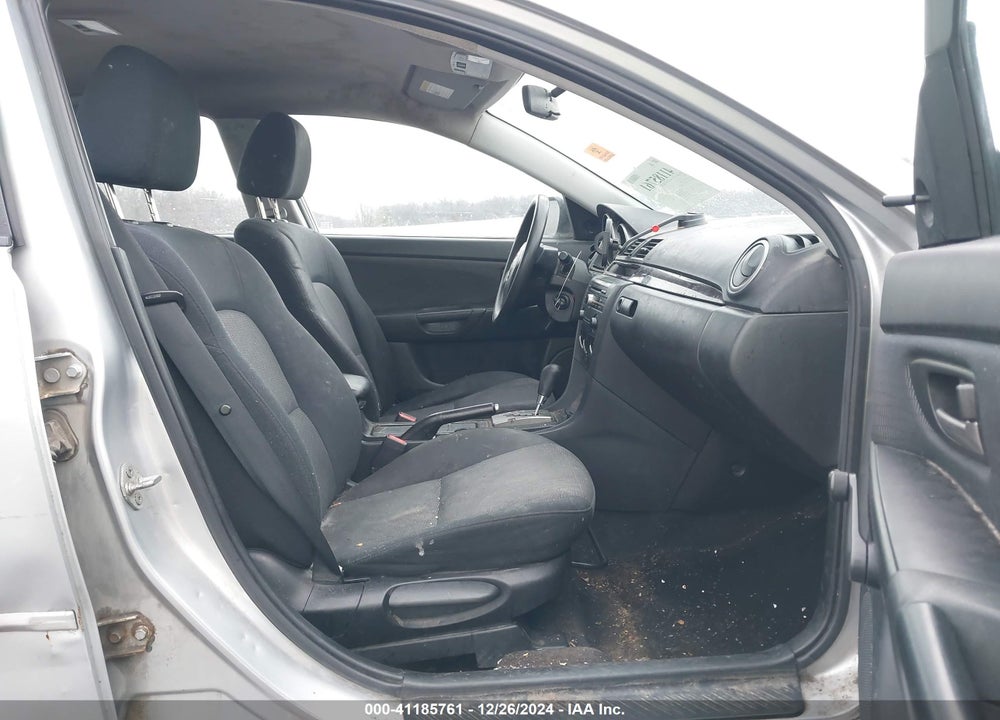 2007 MAZDA 3 I SPORT VIN: JM1BK12FX71748429
