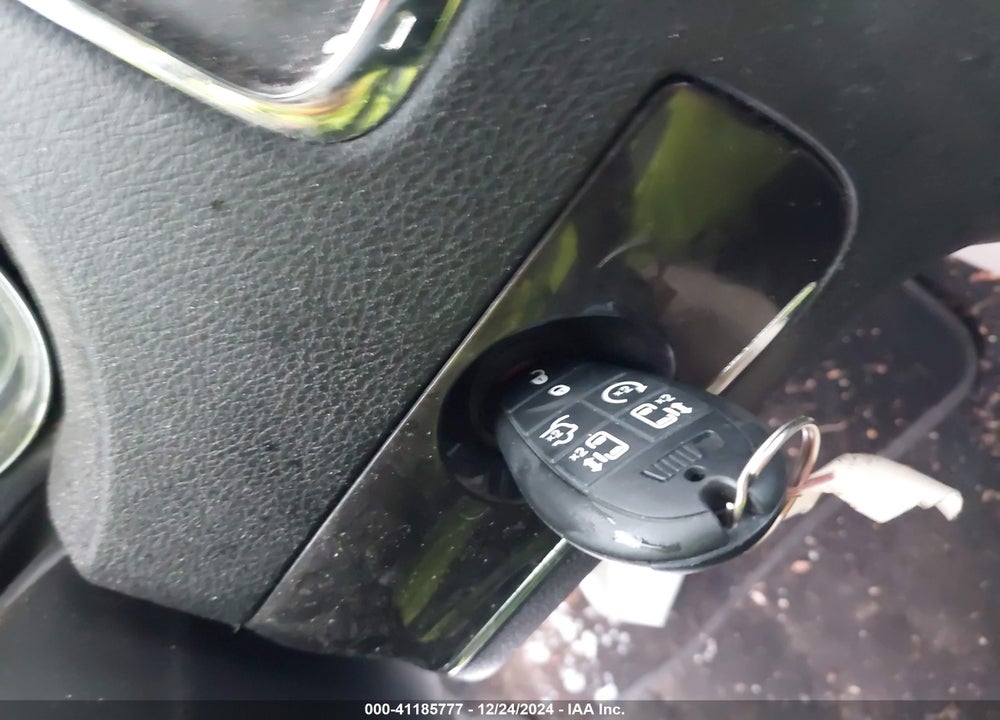 2012 CHRYSLER TOWN & COUNTRY TOURING VIN: 2C4RC1BG8CR232824
