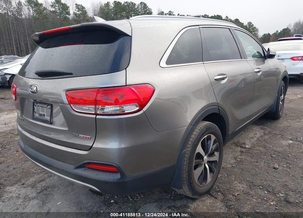 2017 KIA SORENTO 2.0T EX VIN: 5XYPH4A13HG262350