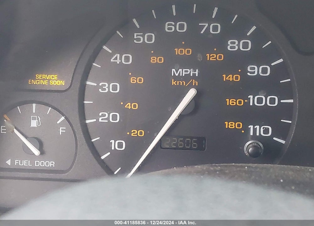 2001 SATURN SL VIN: 1G8ZF52871Z326553