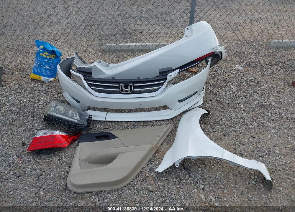 2015 HONDA ACCORD EX-L VIN: 1HGCR2F88FA054615