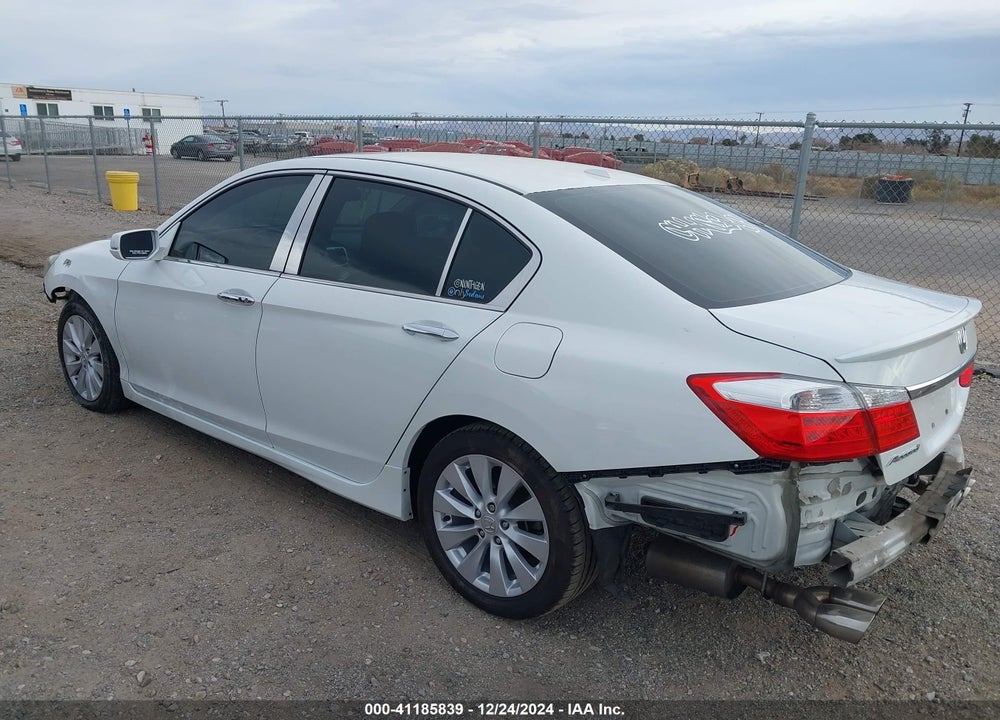 2015 HONDA ACCORD EX-L VIN: 1HGCR2F88FA054615