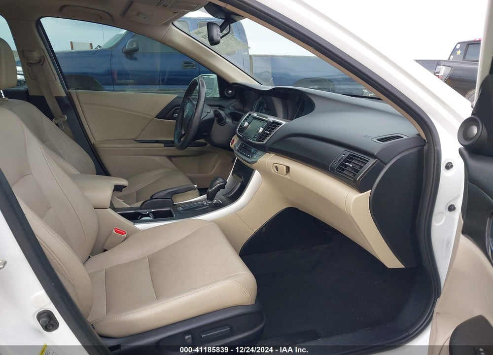 2015 HONDA ACCORD EX-L VIN: 1HGCR2F88FA054615