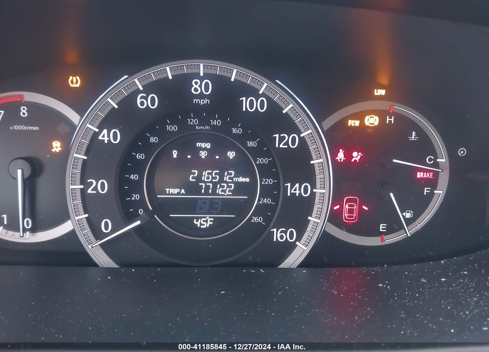 2015 HONDA ACCORD VIN: 1HGCR3F82FA019204