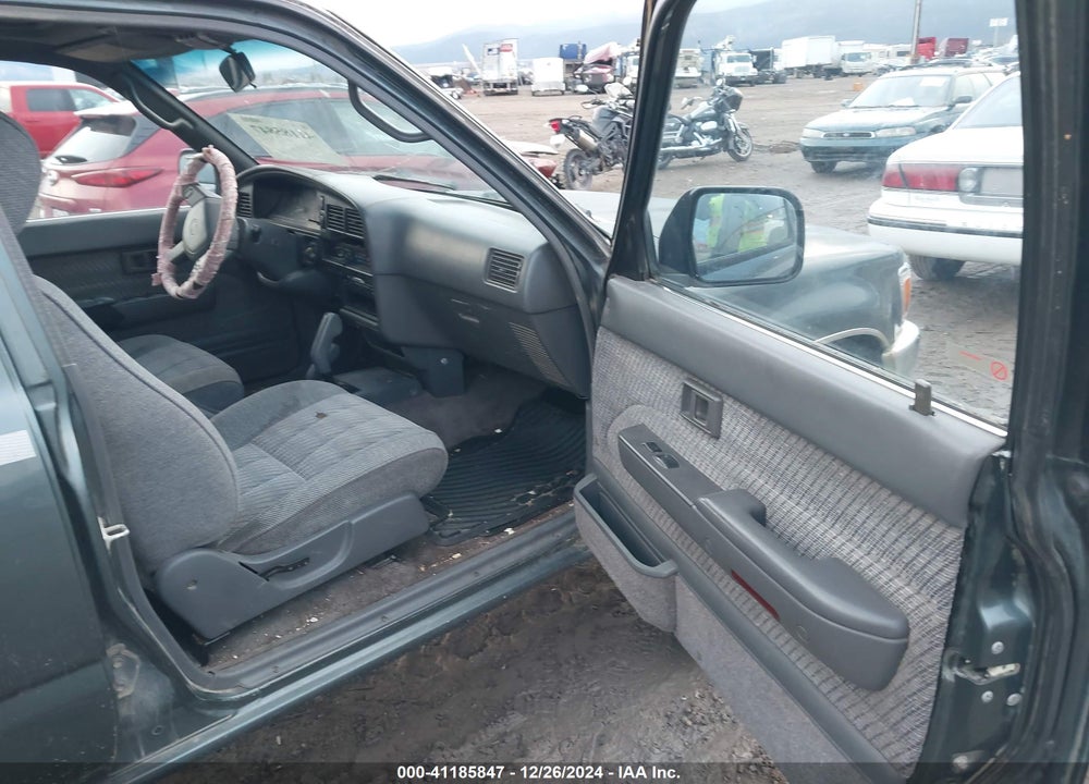 1992 TOYOTA 4RUNNER VN39 SR5 VIN: JT3VN39WXN0080466