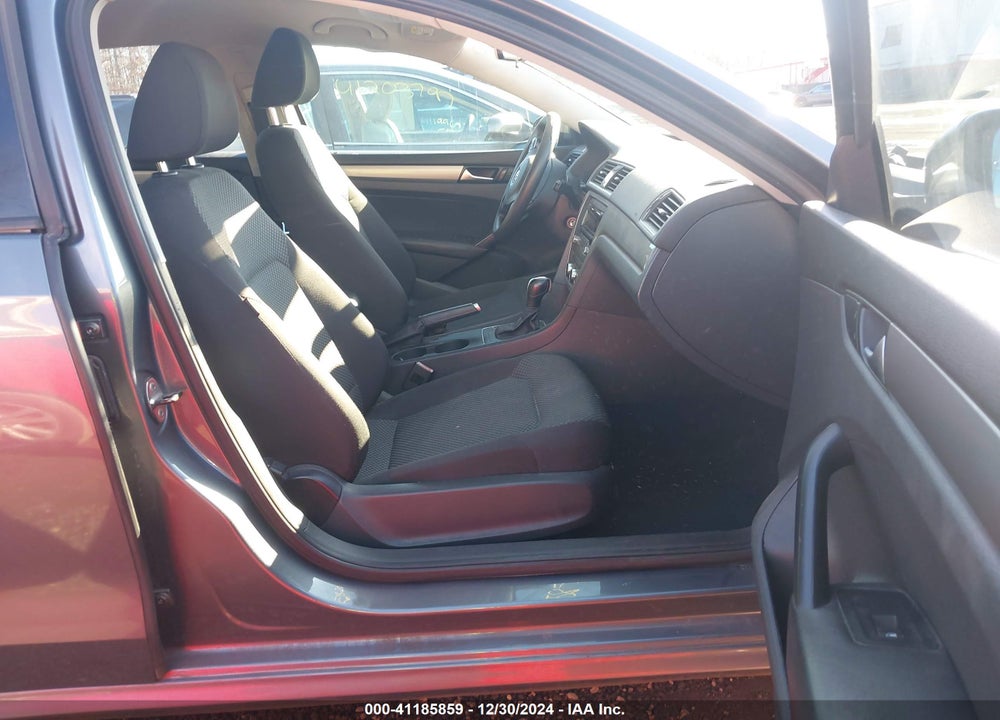 2012 VOLKSWAGEN PASSAT 2.5L S VIN: 1VWAP7A34CC056427
