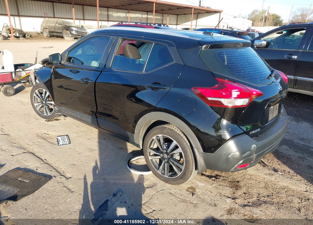 2019 NISSAN KICKS SV VIN: 3N1CP5CU3KL509108