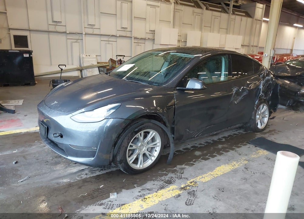 2020 TESLA MODEL Y LONG RANGE DUAL MOTOR ALL-WHEEL DRIVE VIN: 5YJYGDEE8LF008945