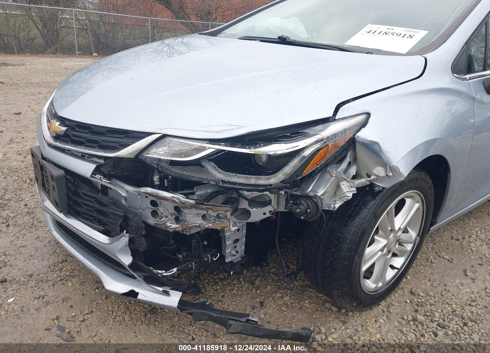 2018 CHEVROLET CRUZE LT AUTO VIN: 1G1BE5SM4J7100580