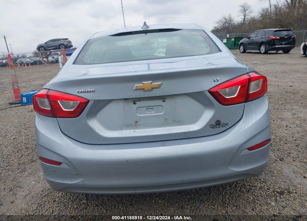 2018 CHEVROLET CRUZE LT AUTO VIN: 1G1BE5SM4J7100580