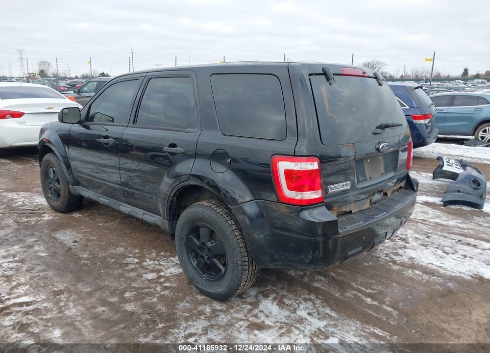 2011 FORD ESCAPE VIN: 1FMCU0C78BKB10937
