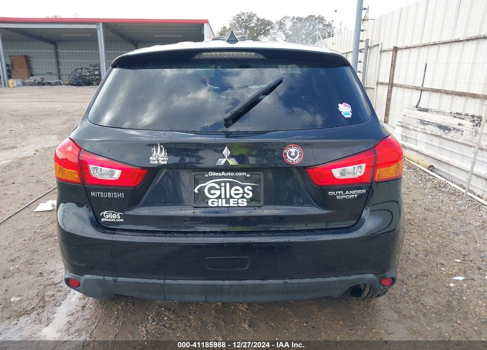 2016 MITSUBISHI OUTLANDER SPORT 2.0 ES VIN: JA4AP3AU2GZ022780