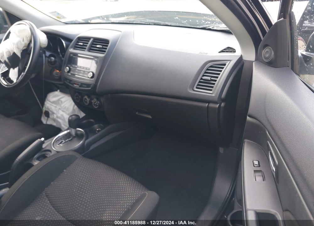 2016 MITSUBISHI OUTLANDER SPORT 2.0 ES VIN: JA4AP3AU2GZ022780