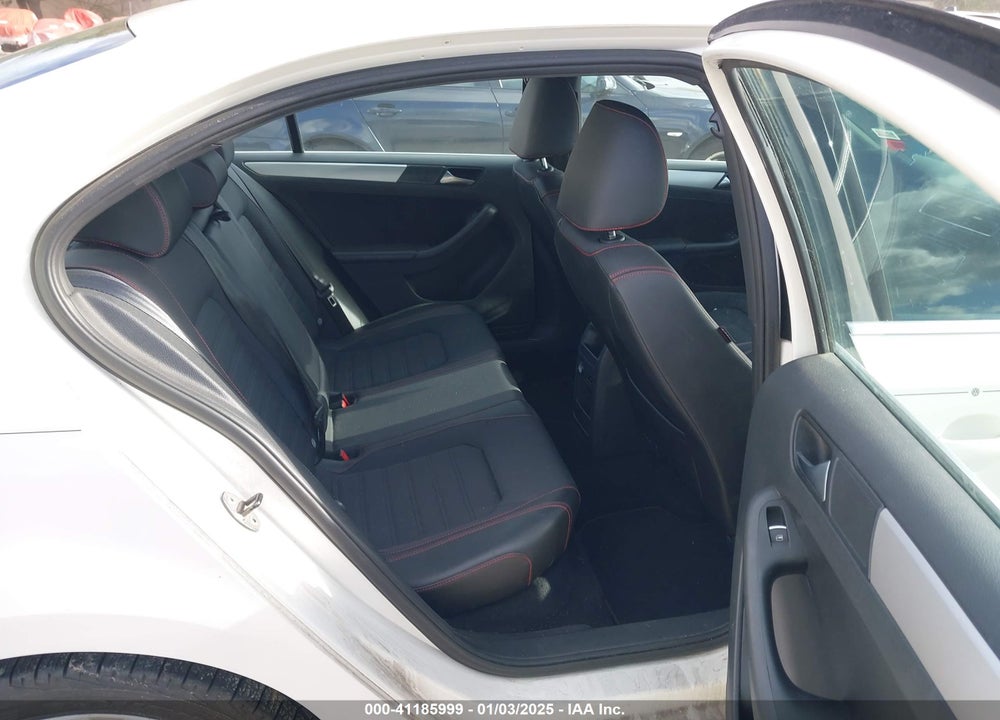 2012 VOLKSWAGEN JETTA GLI VIN: 3VW4A7AJ1CM358267