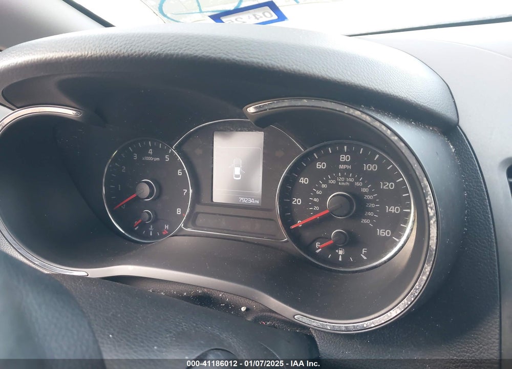 2018 KIA FORTE VIN: 3KPFL4A72JE166159