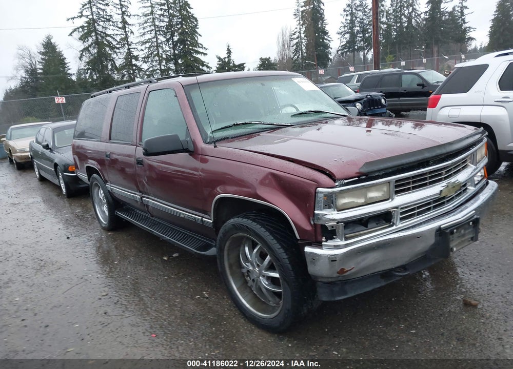 1997 CHEVROLET SUBURBAN 1500 VIN: 3GNFK16R9VG122690