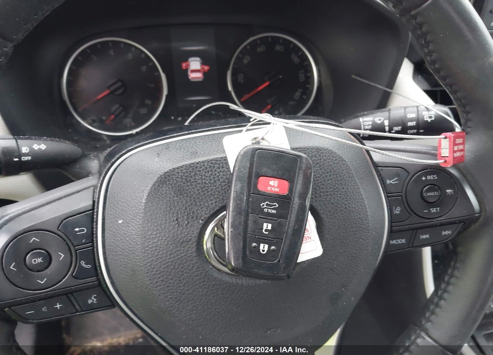 2021 TOYOTA RAV4 XLE PREMIUM VIN: 2T3C1RFV2MW121566