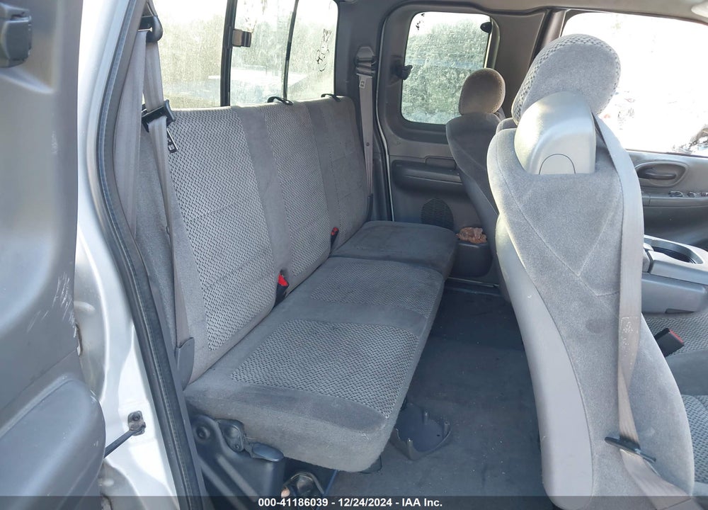 2002 FORD F-150 LARIAT/XL/XLT VIN: 2FTRX18L42CA41816