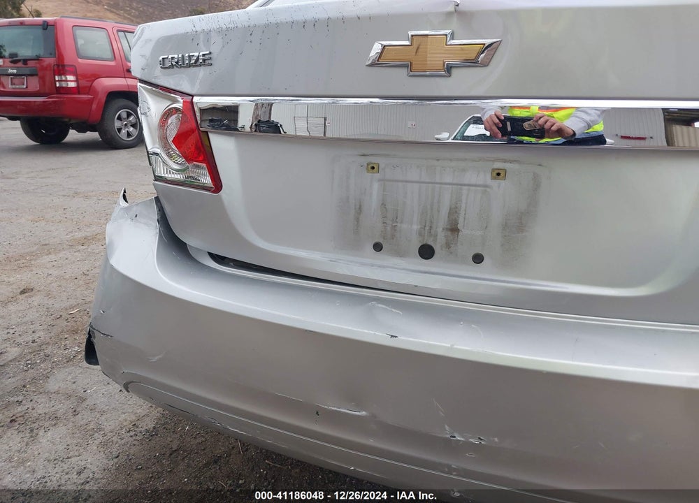 2013 CHEVROLET CRUZE LS AUTO VIN: 1G1PA5SG8D7266987