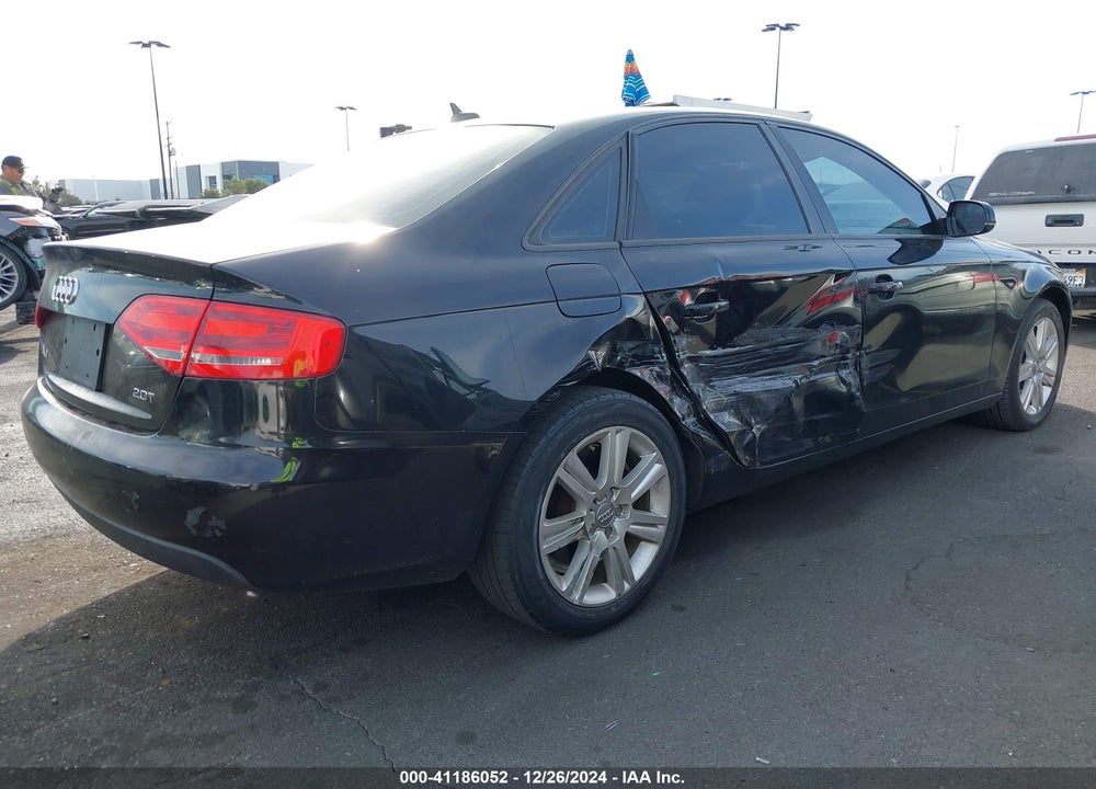 2011 AUDI A4 VIN: WAUAFAFL1BN022876