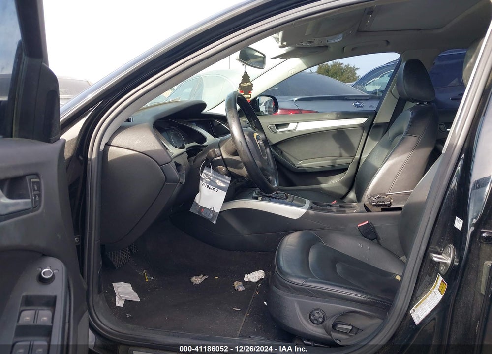 2011 AUDI A4 VIN: WAUAFAFL1BN022876