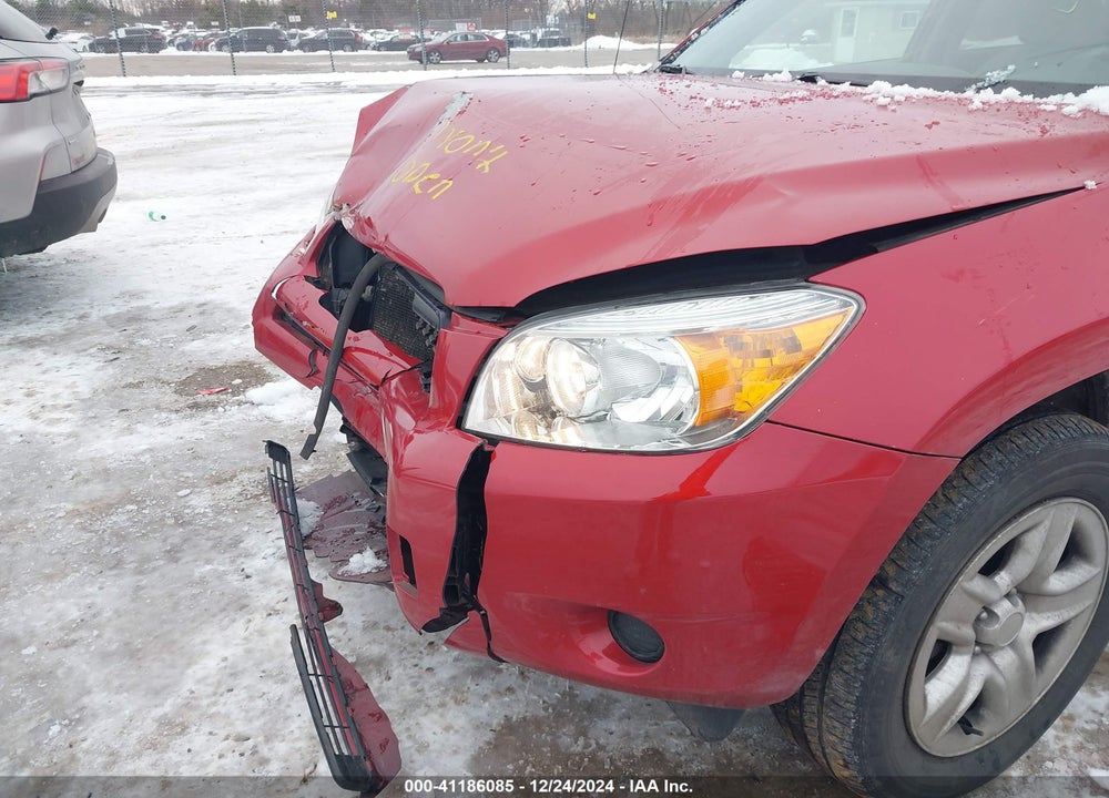2008 TOYOTA RAV4 VIN: JTMBD33V586062282