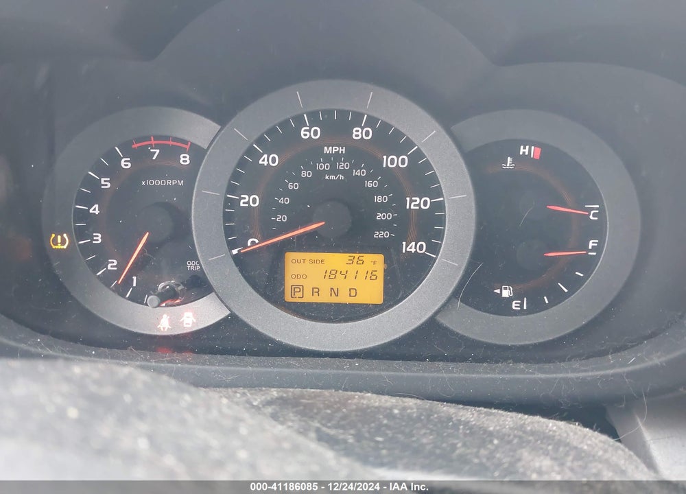 2008 TOYOTA RAV4 VIN: JTMBD33V586062282