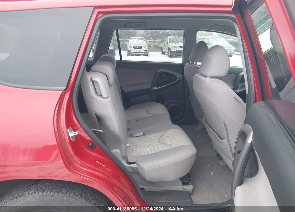 2008 TOYOTA RAV4 VIN: JTMBD33V586062282