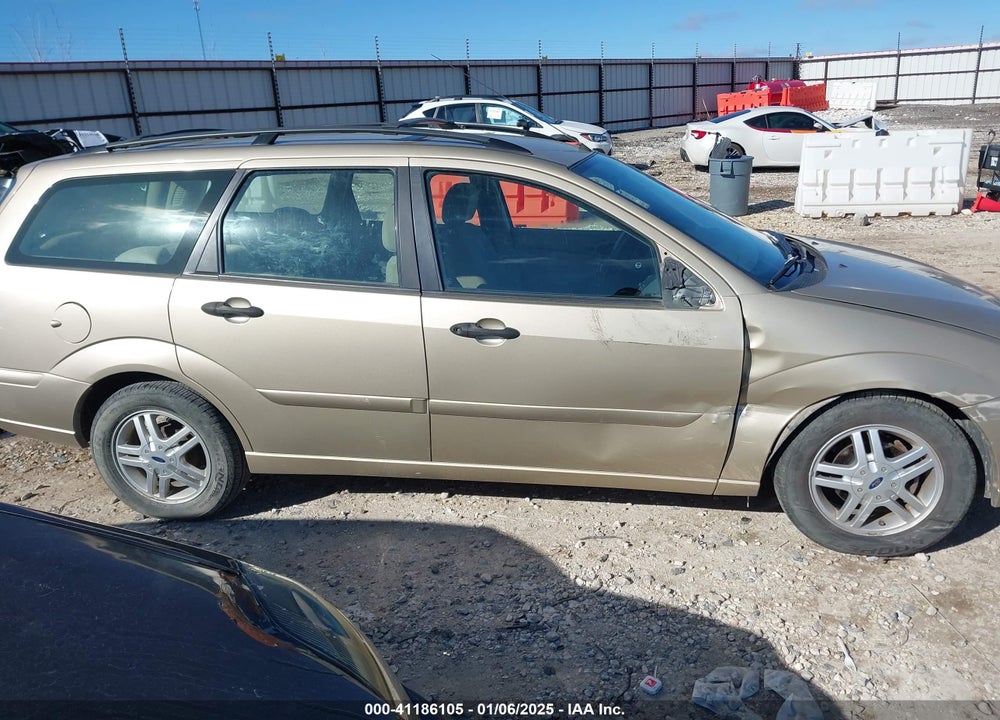 2000 FORD FOCUS SE VIN: 1FAFP3632YW353332