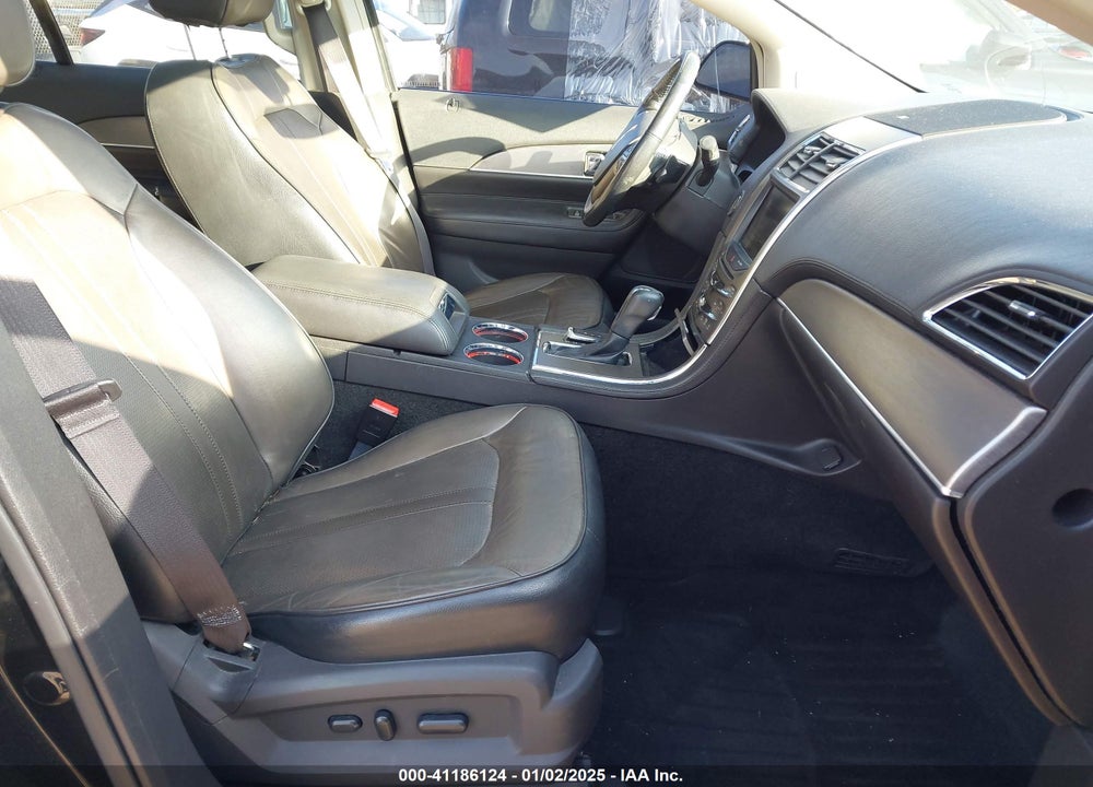 2013 LINCOLN MKX VIN: 2LMDJ8JK6DBL43624