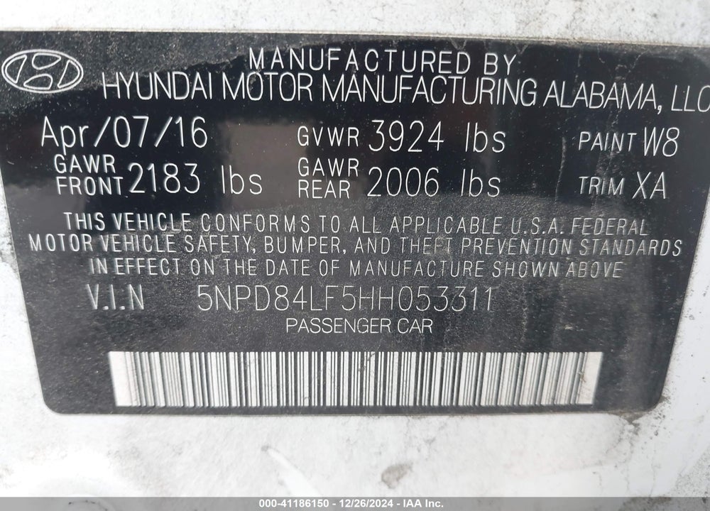 2017 HYUNDAI ELANTRA VIN: 5NPD84LF5HH053311