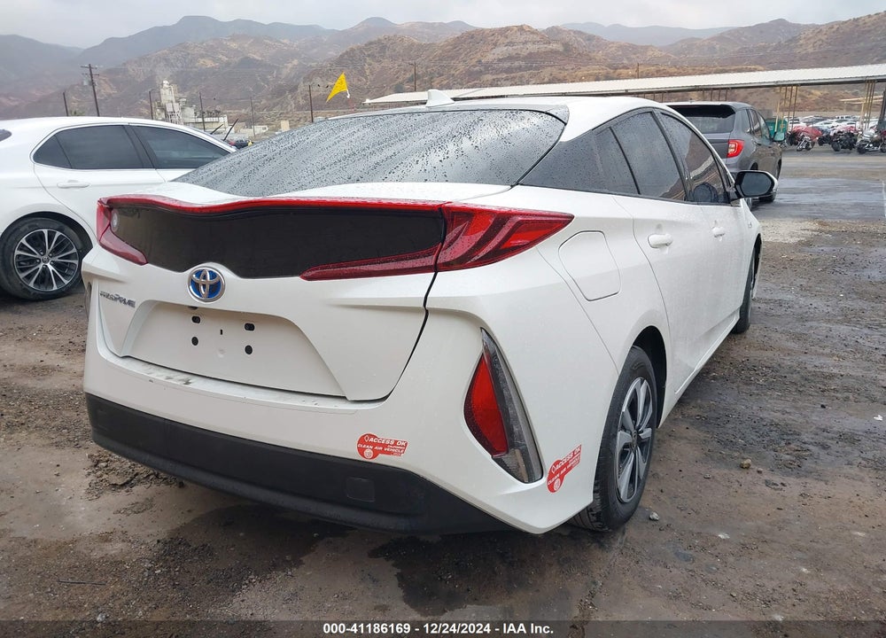 2018 TOYOTA PRIUS PRIME PREMIUM VIN: JTDKARFP9J3076184
