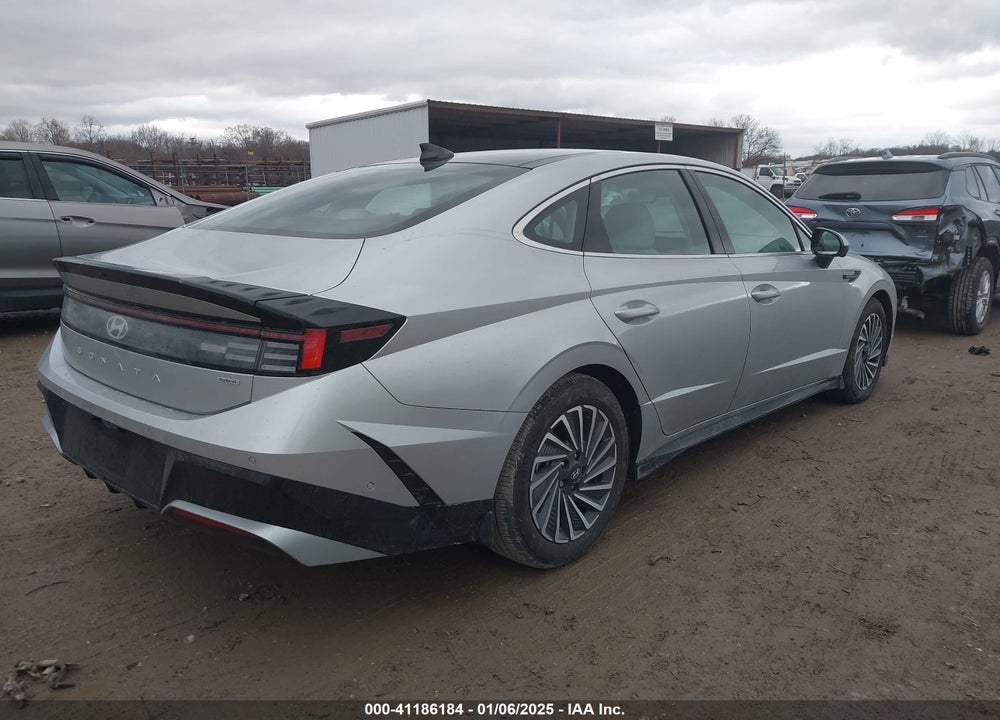 2024 HYUNDAI SONATA HYBRID LIMITED VIN: KMHL54JJ9RA093228