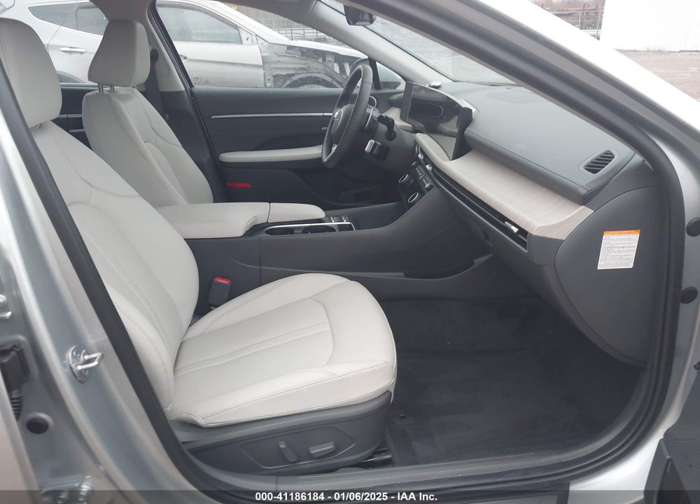 2024 HYUNDAI SONATA HYBRID LIMITED VIN: KMHL54JJ9RA093228