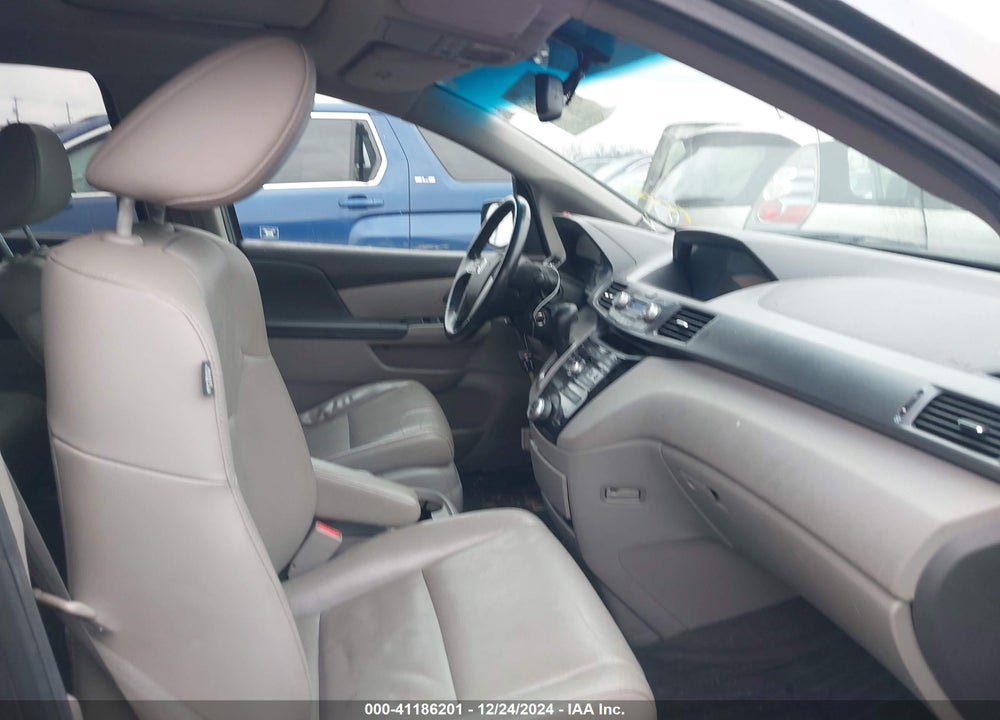 2011 HONDA ODYSSEY EX-L VIN: 5FNRL5H68BB095626