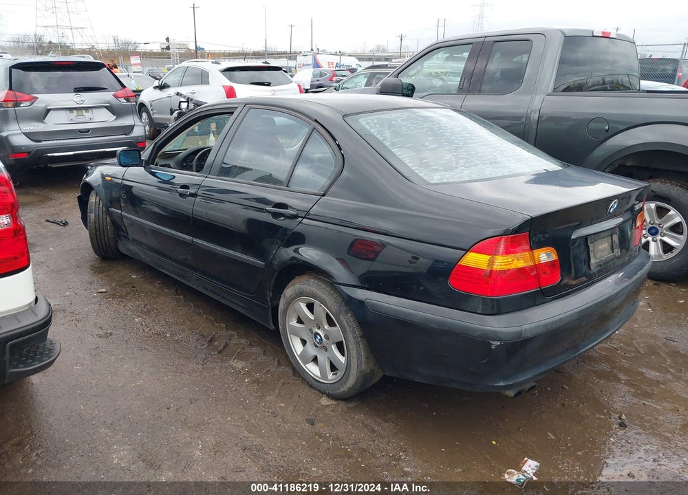 2005 BMW 325I VIN: WBAET37445NJ88472