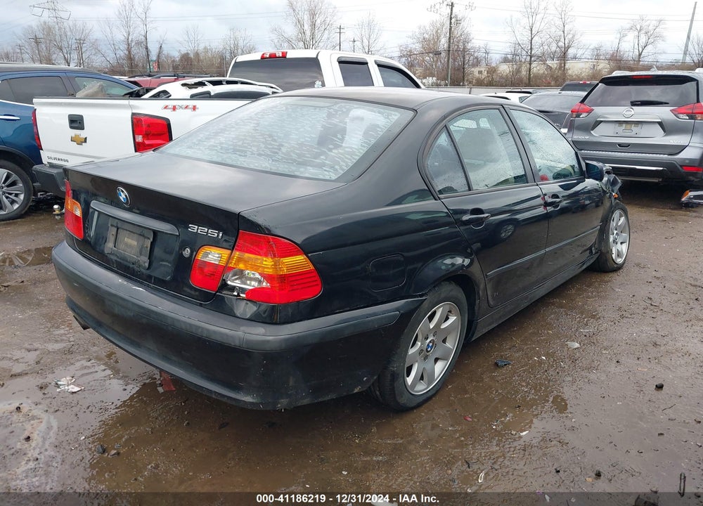 2005 BMW 325I VIN: WBAET37445NJ88472