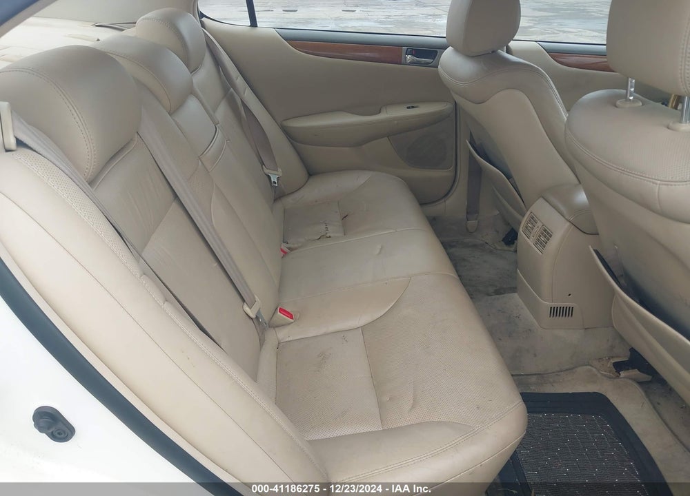 2005 LEXUS ES 330 VIN: JTHBA30G355122039